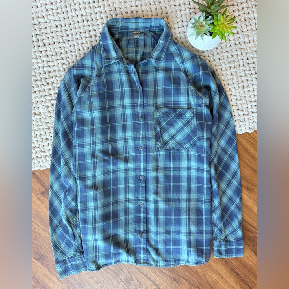 Eddie Bauer | Women’s Fremont Flannel Raglan Stream Long Sleeve Shirt Blue | TL
